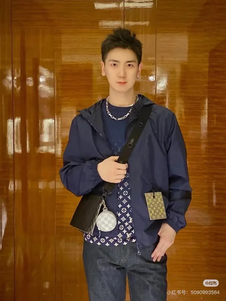 Louis Vuitton/